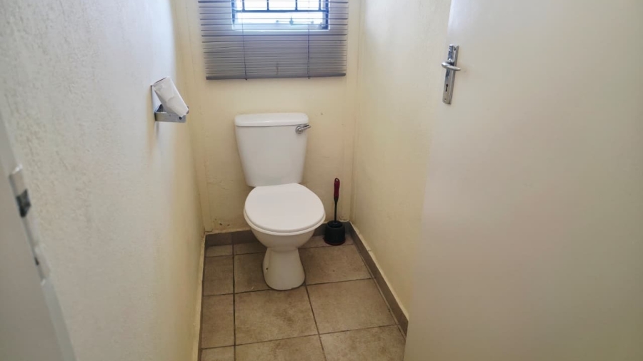 4 Bedroom Property for Sale in Freedom Park North West